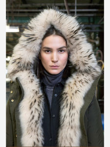 旅行に持っていくおすすめのダウンアイテムをまとめてみた！旅もオシャレにスマートに！【レディース編】