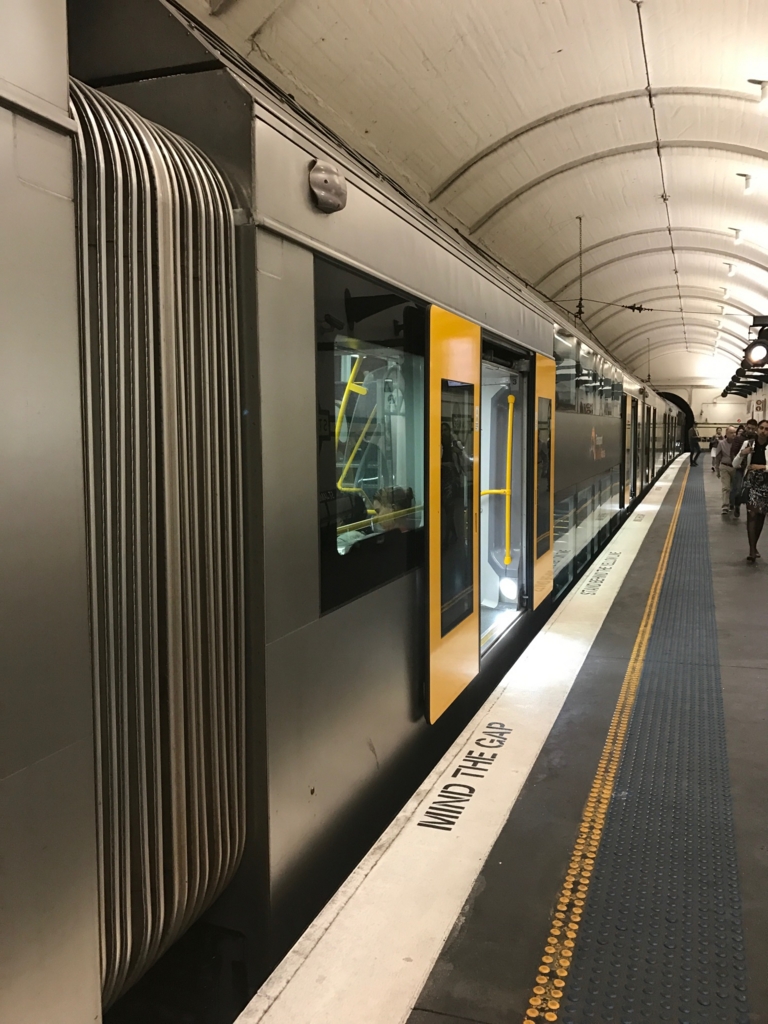 f:id:sasasan3:20170528014000j:plain f:id:sasasan3:20170528014000j:plain