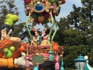 【2018年旅行記】1泊2日で東京ディズニーランドに行ってきた①!家族で子連れのおすすめアトラクション!楽しむための攻略法!