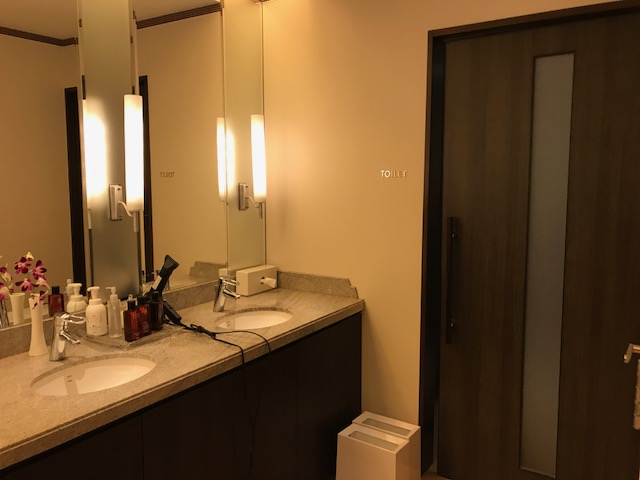 f:id:sasasan3:20180520232341j:plain